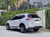 Bán nhanh Nissan Xtrail 2.5 sx 2018 đăng kí 2019  