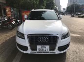 Cần bán gấp với giá ưu đãi nhất chiếc Audi Q5 sản xuất năm 2011, xe còn mới, xe còn mới