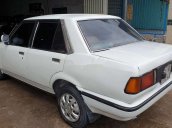 Cần bán gấp Toyota Corona năm 1981, màu trắng còn mới