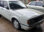 Cần bán gấp Toyota Corona năm 1981, màu trắng còn mới