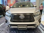 Bán Toyota Innova 2.0E 2021, giá 750 triệu, tặng gói bảo dưỡng 19tr5 - Ưu đãi quà tặng theo xe - đưa 200 triệu lấy xe