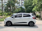 Cần bán Hyundai Grand i10 bản 4 phanh đĩa 1.2 AT đời 2018, màu trắng