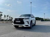 Lexus LX570 2016, nhập Mỹ, màu trắng/kem