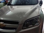 Cần bán gấp Chevrolet Captiva đời 2009, màu bạc  