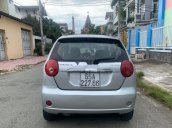 Cần bán xe Chevrolet Spark đời 2009, màu bạc còn mới 