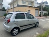 Cần bán xe Chevrolet Spark đời 2009, màu bạc còn mới 