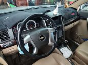 Cần bán gấp Chevrolet Captiva đời 2009, màu bạc  