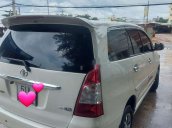 Cần bán xe Toyota Innova sản xuất 2013 còn mới, giá tốt