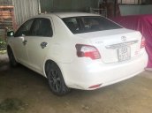 Bán Toyota Vios sản xuất 2014, màu trắng, xe nhập, 240tr