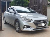 Bán xe Hyundai Accent 2019 màu bạc