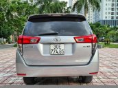 Bán xe Toyota Innova 2017 G, màu bạc