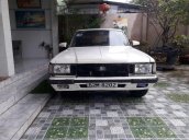 Bán Toyota Crown đời 1983, màu trắng, nhập khẩu nguyên chiếc