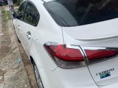 Cần bán xe Kia Cerato năm sản xuất 2017, màu trắng chính chủ