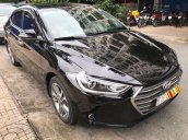 Bán lại xe Hyundai Elantra 2.0AT sản xuất 2016, biển TP. HCM