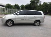 Cần bán gấp Toyota Innova đời 2007, màu bạc