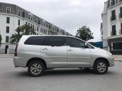 Cần bán gấp Toyota Innova đời 2007, màu bạc