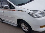 Gia đình bán Toyota Innova sản xuất 2010, màu trắng số sàn, giá chỉ 236 triệu