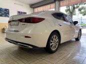 Bán Mazda 3 2016, màu trắng, còn thơm mùi mới