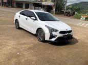 Bán Kia Cerato 2019, màu trắng, xe nhập số sàn