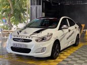 Cần bán gấp Hyundai Accent Blue sản xuất 2013, nhập khẩu nguyên chiếc còn mới