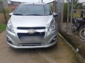 Gia đình bán Chevrolet Spark đời 2015, màu bạc, xe nhập