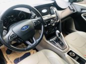 Cần bán gấp Ford Focus đời 2017, màu trắng, ít sử dụng, giá tốt 630 triệu đồng