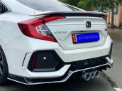 Bán Civic RS 2019, màu trắng