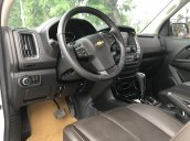 Bán Chevrolet Colorado High Country 2016, full option, máy dầu, 2 cầu, màu trắng