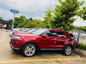 Ford Explorer giảm giá hơn 350tr