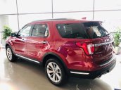 Ford Explorer giảm giá hơn 350tr