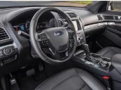 Ford Explorer giảm giá hơn 350tr