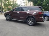 Bán Toyota Fortuner, máy xăng, một cầu, xe nhập khẩu, sản xuất 2017