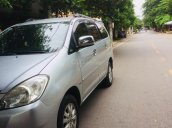 Bán xe Toyota Innova G, chính chủ, màu bạc 2010