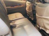 Bán xe Toyota Innova G, chính chủ, màu bạc 2010