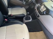 Cần bán lại xe Hyundai Grand i10 đăng ký 2017, màu Trắng xe gia đình giá 270 triệu đồng