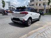 Cần bán gấp Hyundai i20 Active năm 2016, màu trắng, xe gia đình, giá 458 triệu đồng