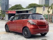 Cần bán xe Suzuki Swift SX 2016, màu đỏ cam, nội thất đen