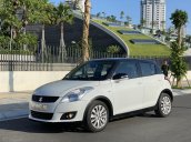 Cần bán xe Suzuki Swift SX 2016, màu trắng, đi 58000km