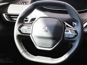 Bán xe Peugeot 3008 năm 2020, màu trắng