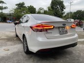 Bán xe Kia Cerato năm 2016, màu trắng