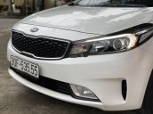 Bán xe Kia Cerato năm 2016, màu trắng