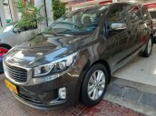 Cần bán gấp Kia Sedona sản xuất năm 2016, màu nâu, số tự động, 735tr