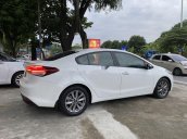 Bán xe Kia Cerato năm 2016, màu trắng