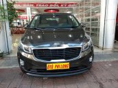 Cần bán gấp Kia Sedona sản xuất năm 2016, màu nâu, số tự động, 735tr