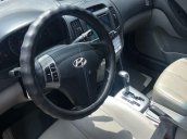 Cần bán lại xe Hyundai Avante đời 2011, màu ghi vàng