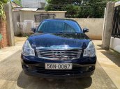 Bán Nissan Bluebird Blubird 2.0 máy xăng sạch sẽ sản xuất năm 2010, nhập khẩu