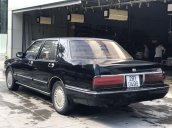 Bán Nissan Cedric đời 1993, màu đen, số sàn