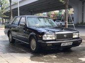 Bán Nissan Cedric đời 1993, màu đen, số sàn