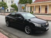 Cần bán gấp Chevrolet Cruze sản xuất 2010, màu đen, số sàn