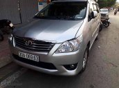 Bán Toyota Innova năm 2014, màu bạc, chính chủ